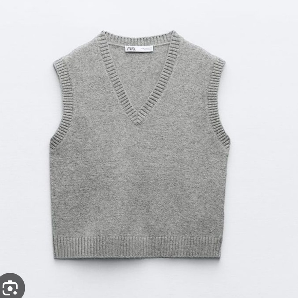 Zara Gray Knit Sweater Vest